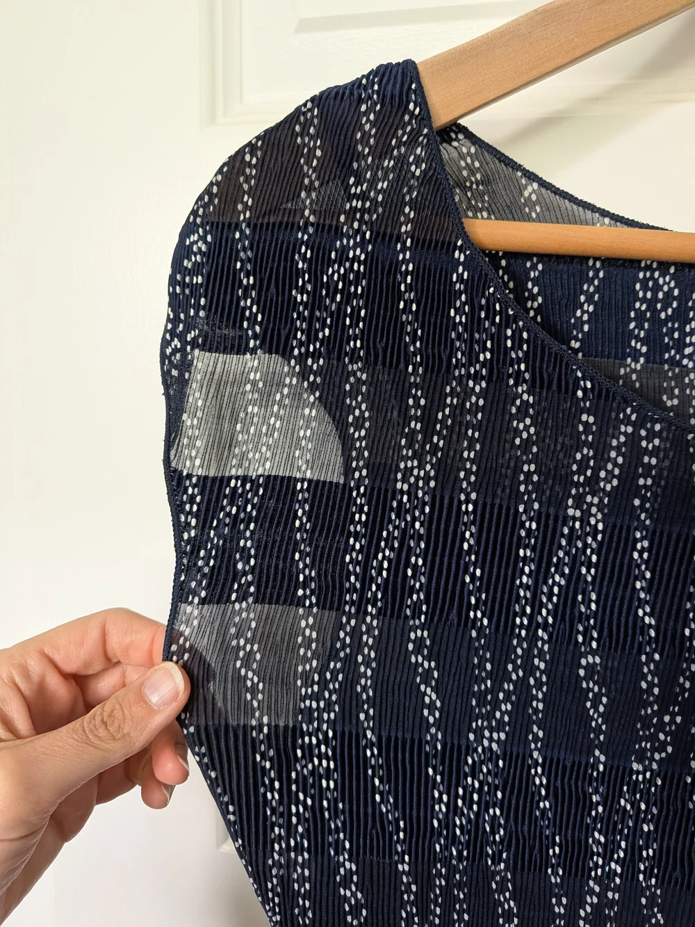 Navy Printed Cap-Sleeve Dress with Coral Hem - Picture 3 of 9